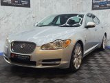 Silver 2009 Jaguar XF 3.0d V6 Premium Luxury Saloon 4dr Diesel Auto 240 ps in Sunderland