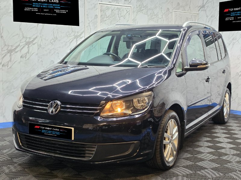 Black 2013 Volkswagen Touran 2.0 TDI BlueMotion Tech SE MPV Diesel DSG s/s 140 ps 5dr in Sunderland