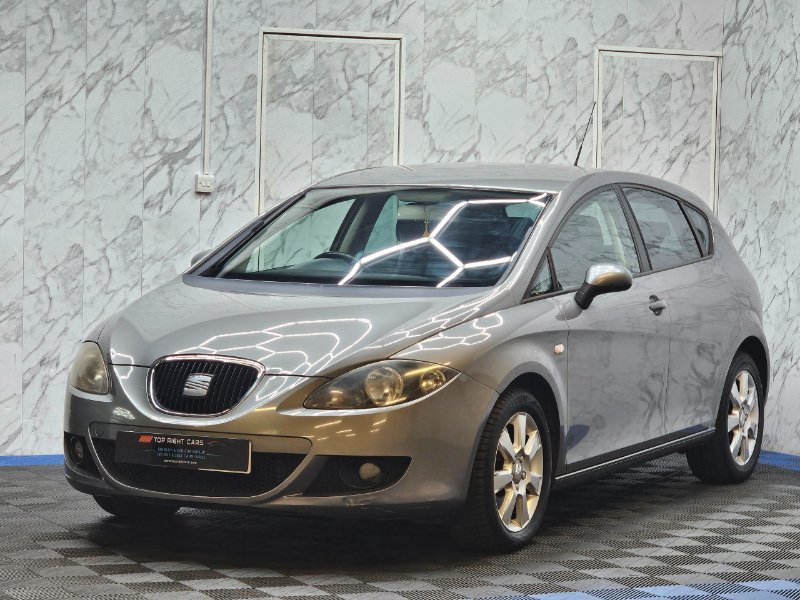 Grey 2008 SEAT Leon 1.9 TDI GPF Stylance Hatchback 5dr Diesel Manual 105 ps in Sunderland