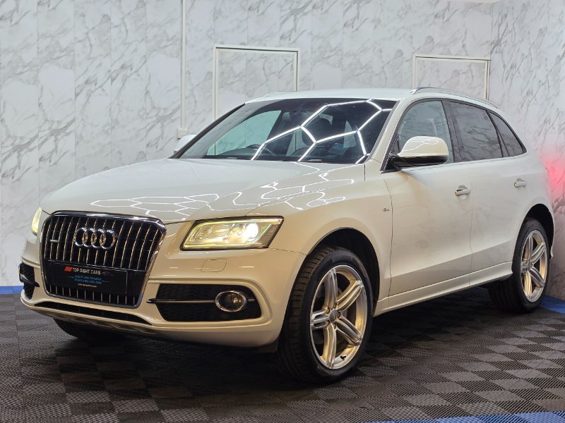 White Audi Q5 2.0 TDI S line Plus SUV 5dr quattro Euro 6 s/s 190 ps Diesel Manual