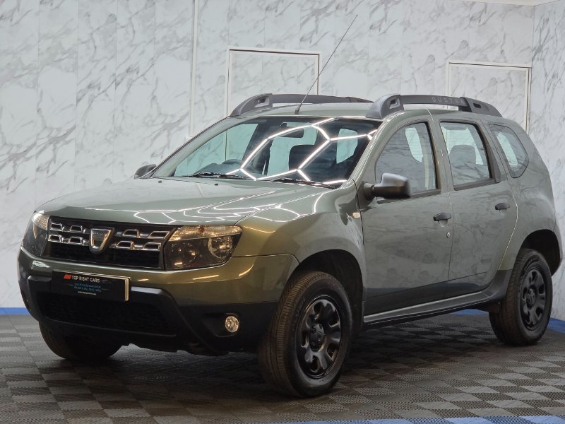 Green 2015 Dacia Duster 1.5 dCi Ambiance SUV 5dr Euro 6 s/s 110 ps Diesel Manual in Sunderland