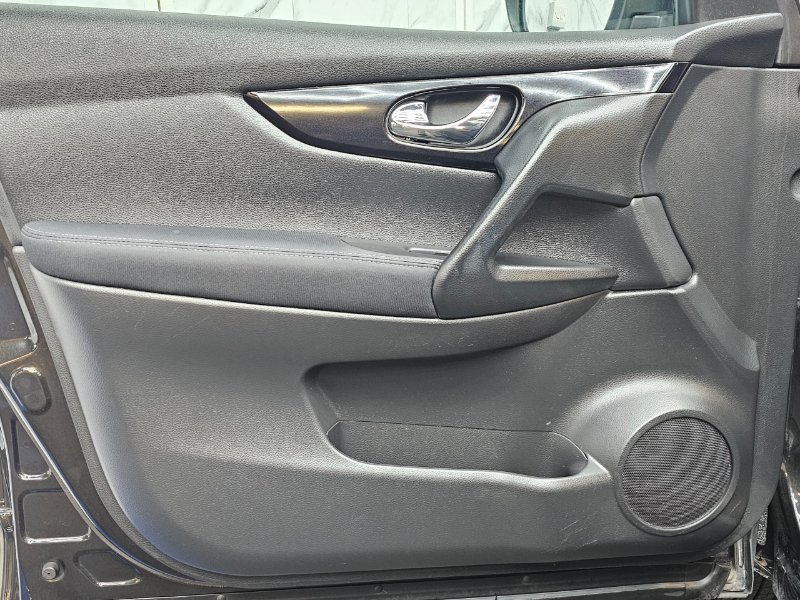 2014 Nissan Qashqai SUV 1.5 dCi Acenta Premium SUV 5dr 2WD s/s 110 ps Diesel Manual