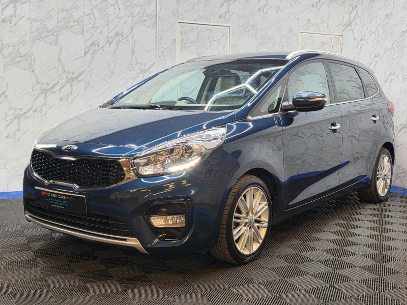 Blue Kia Carens 1.7 CRDi 3 MPV 5dr Euro 6 s/s 139 bhp 7 Seats Diesel Manual
