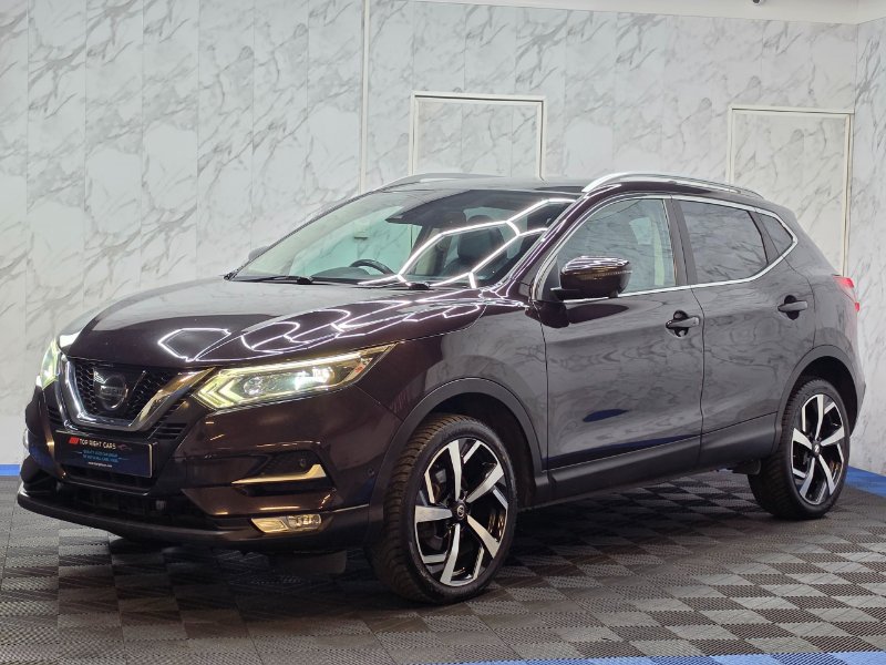 Black 2018 Nissan Qashqai 1.5 dCi Tekna SUV 5dr Euro 6 s/s 110 ps Diesel Manual in Top Right Cars