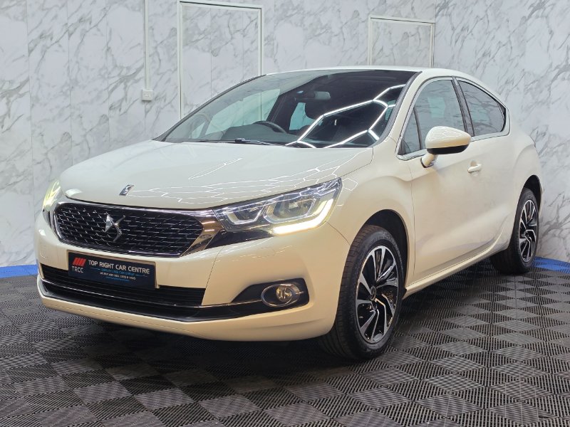 2016 DS DS 4 Hatchback 1.2 PureTech Elegance Hatchback 5dr Petrol Manual Euro 6 s/s 130 ps