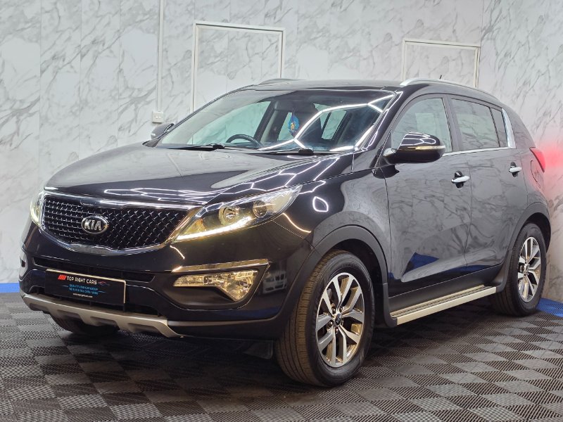 Black 2015 Kia Sportage 1.6 GDi EcoDynamics 2 SUV 5dr 2WD Euro 6 s/s 133 bhp Petrol Manual in Top Right Cars