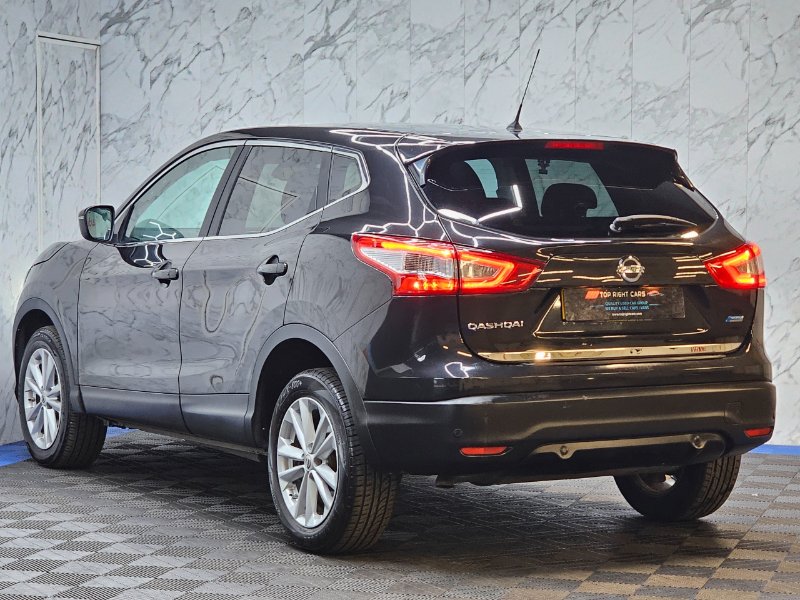 2014 Nissan Qashqai SUV 1.5 dCi Acenta Premium SUV 5dr 2WD s/s 110 ps Diesel Manual